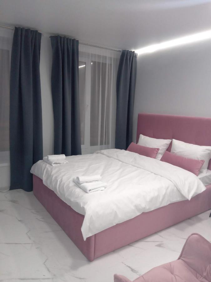 39 Apart Hotel Lviv Exterior photo
