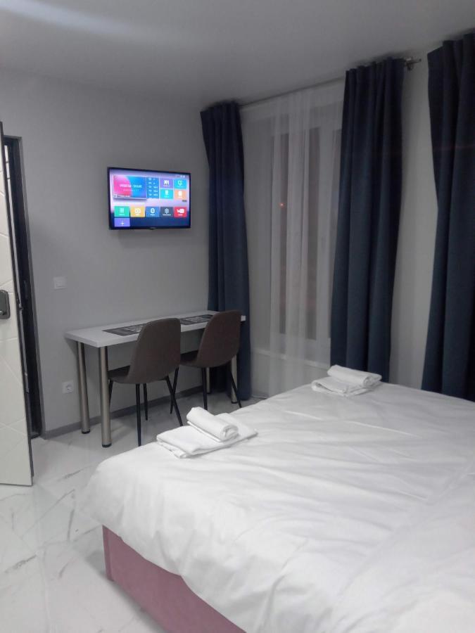39 Apart Hotel Lviv Exterior photo